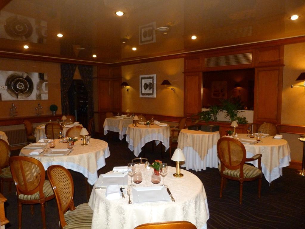 Hotel Le Gue Du Holme Saint-Quentin-sur-le-Homme المظهر الخارجي الصورة
