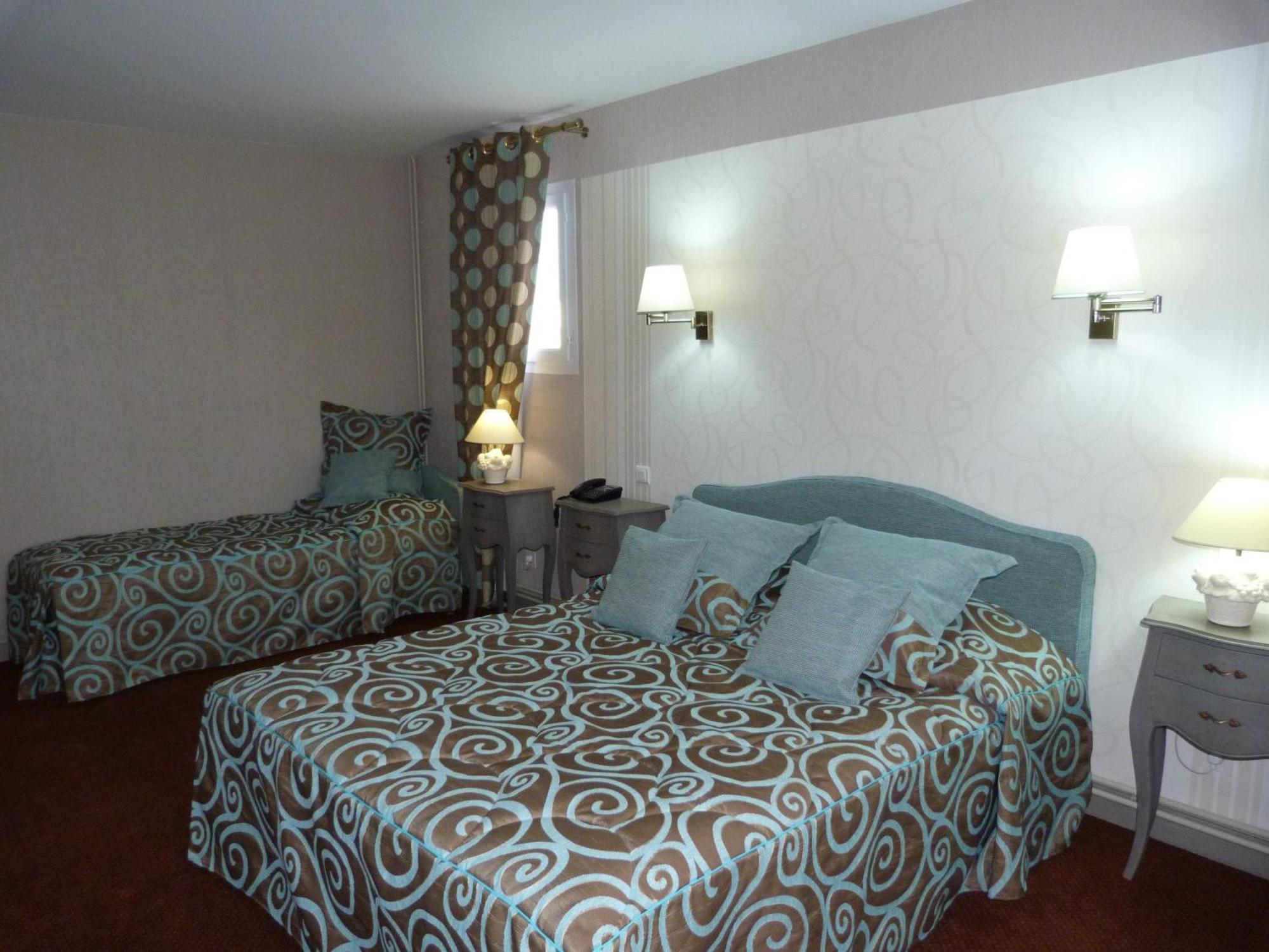 Hotel Le Gue Du Holme Saint-Quentin-sur-le-Homme المظهر الخارجي الصورة