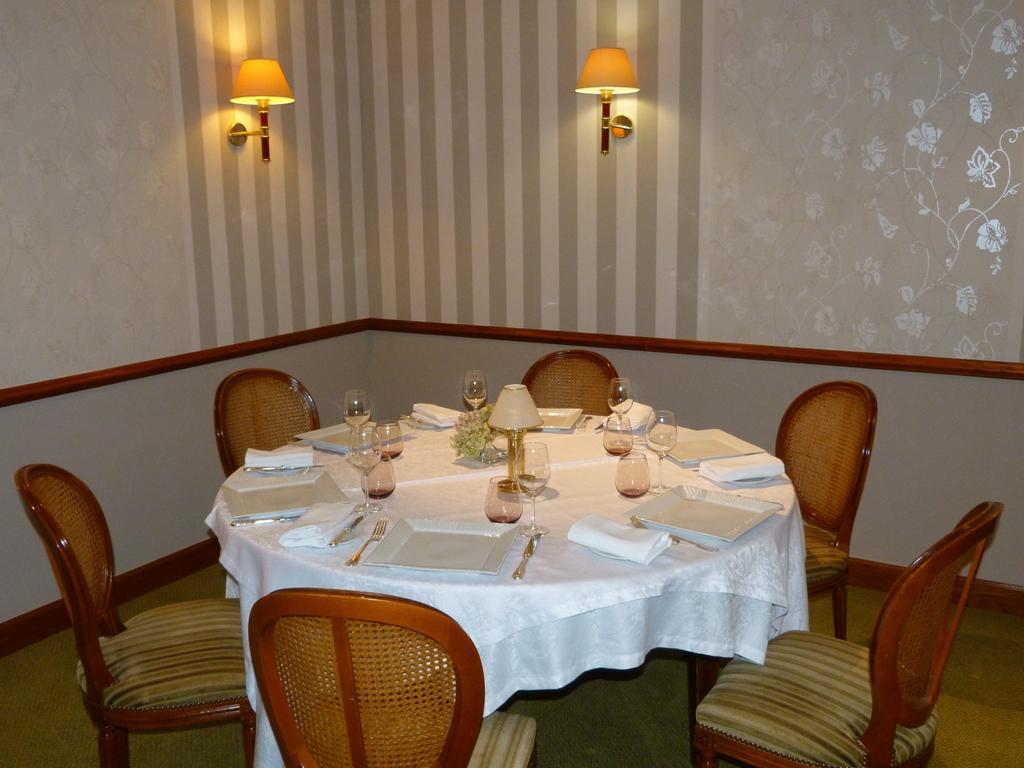 Hotel Le Gue Du Holme Saint-Quentin-sur-le-Homme المظهر الخارجي الصورة